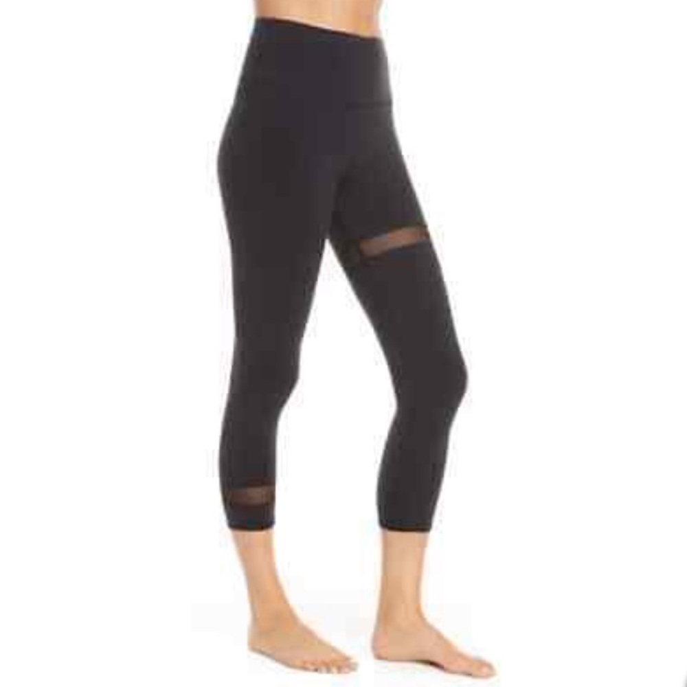 Alo Yoga High-Waist Spatial Capri
